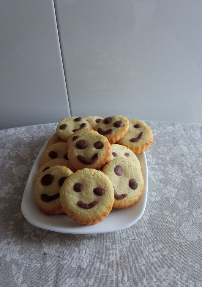 Una foto de Càritas sonrientes