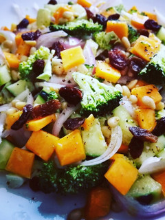 Una foto de Ensalada detox veggie