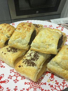 Una foto de Napolitanas con cabello de ángel y de Nutella