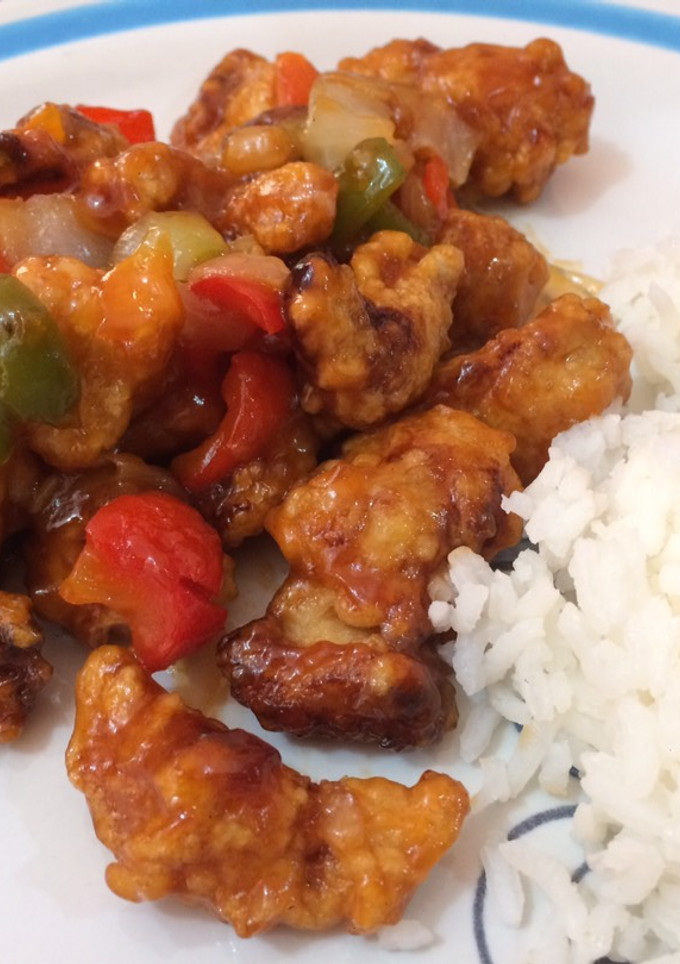 Una foto de Pollo agridulce estilo chino