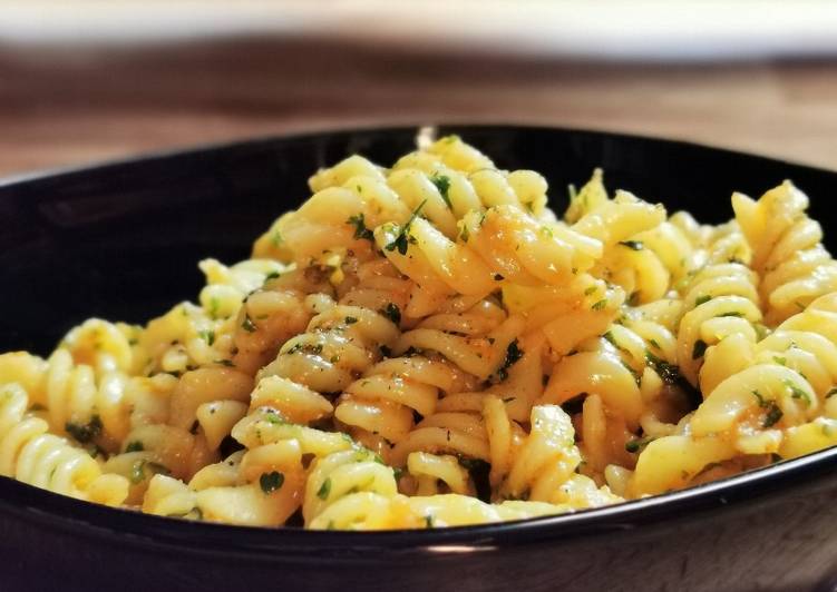 Recipe of Perfect Gebratene Nudeln