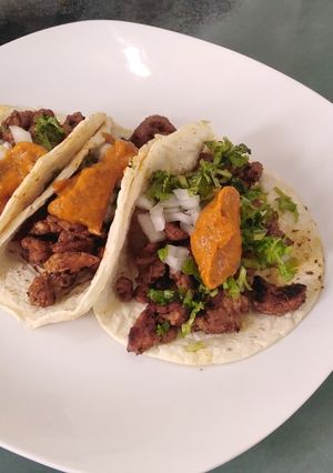 A picture of Carne al Pastor.