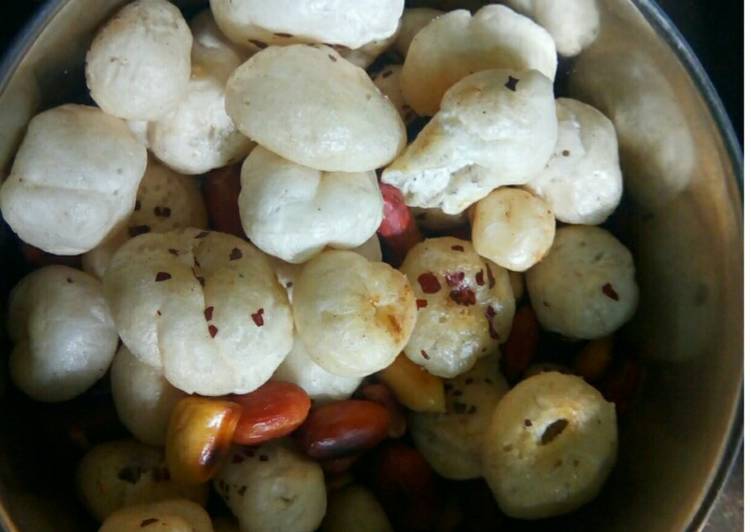 How to Prepare Homemade Roasted makhana and peanut Cooking Basics for Beginners