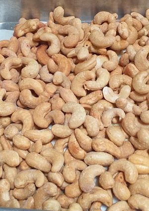 Foto resep Kacang Mede Goreng