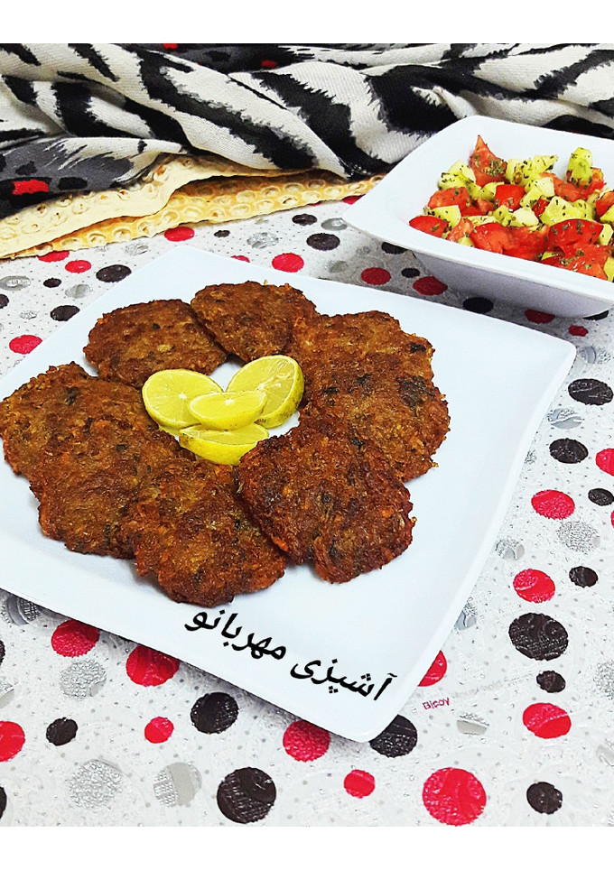 عکسی از دستور کتلت گوشت و جعفری