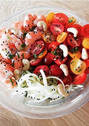 Une photo de Salade de Tagliatelles aux courgettes et gambas