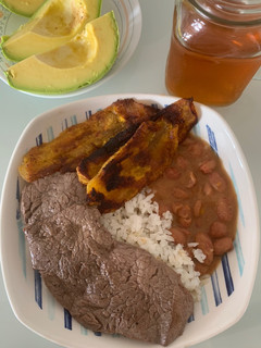 Una foto de Frijoles paisas