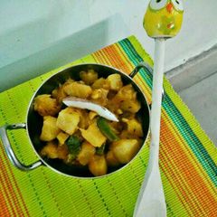 A picture of Pepey Dalna (papaya curry).