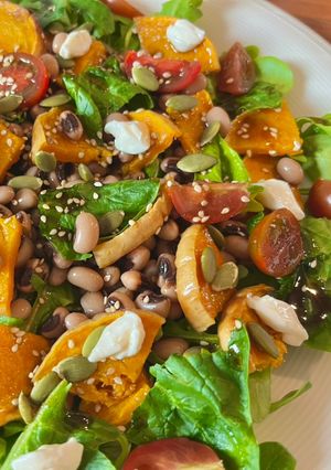 Foto di 194 • Insalata con i fagioli dall’occhio