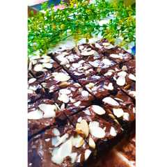 A picture of 08. Brownies Panggang Shiny Crust Paling Mudah Otang✅ Mixer❣❎.