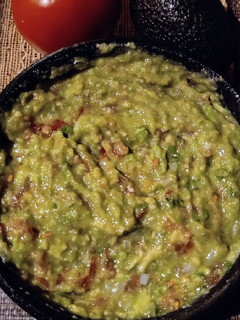 Una foto de Guacamole sin ají 🍅🥑