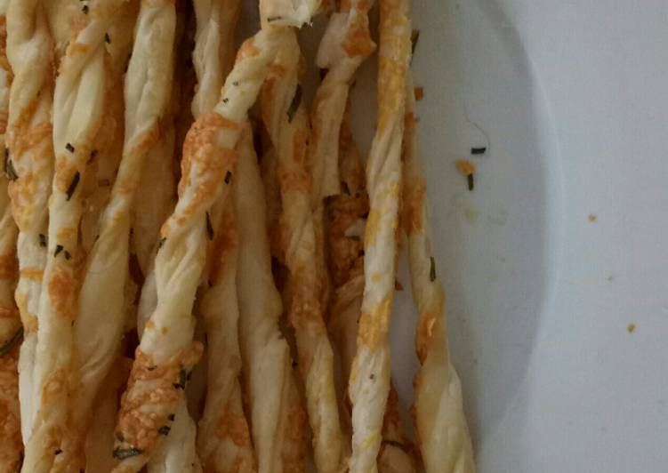 Recipe of Perfect Cheese Straws Pastry