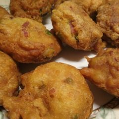 Frittelle di speck e asparagi speck and asparagus fritters A picture of Frittelle di speck e asparagi speck and asparagus fritters.