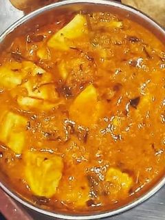 शाही पनीर(shahi paneer recipe in hindi) रेसिपी मुख्य फोटो