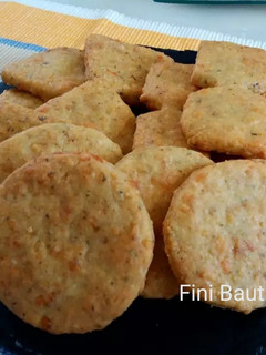 Una foto de Galletas saladas de queso para canapés