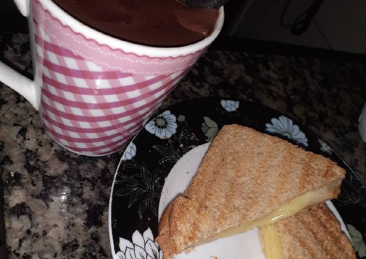 Chocolate quente (cremoso)