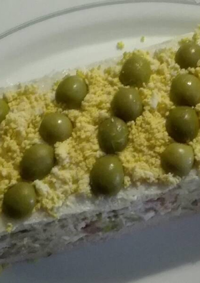 Una foto de Pastel fácil de atún con pan de molde