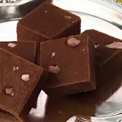 A picture of Chocolate Kaju Barfi.