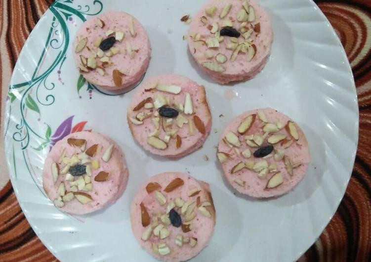 Recipe of Ultimate Bread malai rolls