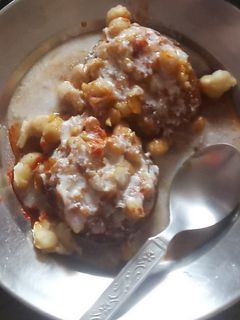 आलू टिक्की चाट (Aloo tikki chaat recipe in Hindi) रेसिपी मुख्य फोटो