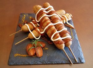 Foto principal de Corn Dogs o salchichas rebozadas