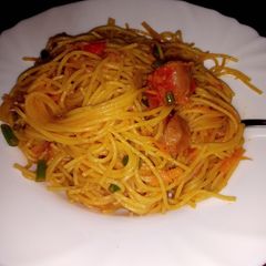 Fried Spaghetti with Sausage A picture of Fried Spaghetti with Sausage.