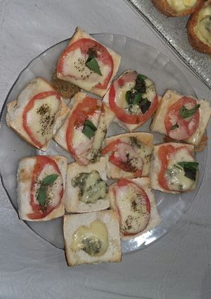 Una foto de Pizzetas económicas