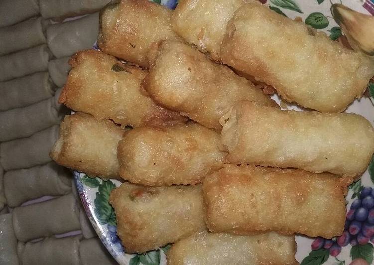 Bagaimana Menyiapkan Roket Palembang alias risol Anti Gagal