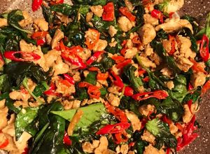 Foto resep Ayam khas thailand / Thai Chicken Basil (Pad Kra Pao)