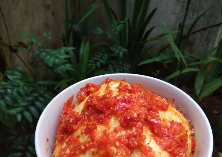 Balado telur ceplok