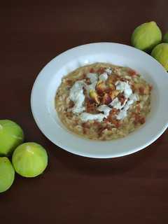 Foto di Risotto con fichi, capocollo, pecorino e stracciatella lucani