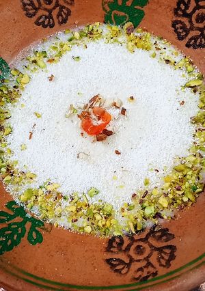 A picture of Zafran kheer.