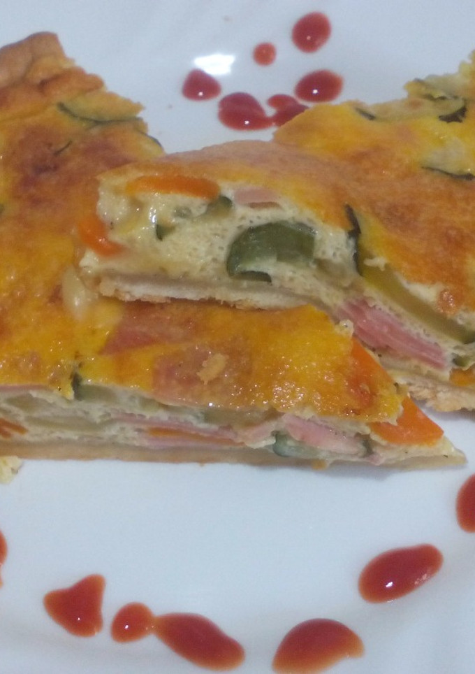 Una foto de Quiche de calabacín y zanahoria