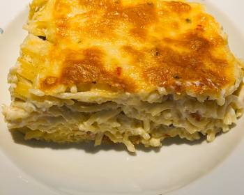 Popular Cuisine Creamy Baked Spaghetti  Delicious