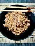 Yakisoba de ternera –sólo carne–