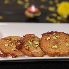 Apple Jalebi A picture of Apple Jalebi.