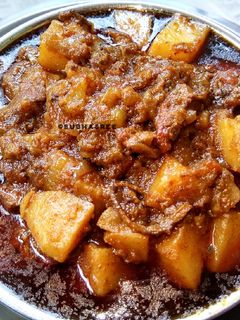 মাছের তেলের চচ্চড়ি (mach er teler chochchori recipe in Bengali) রেসিপির প্রধান ছবি