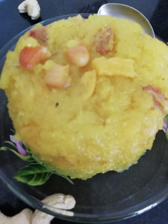 பைனாப்பிள் கேசரி(pineapple kesari recipe in tamil) செய்முறை முக்கிய புகைப்படம்