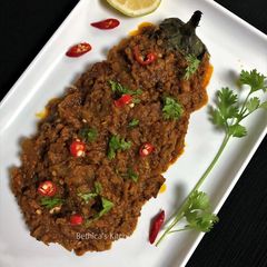 A picture of Keema Baingan Bharta.