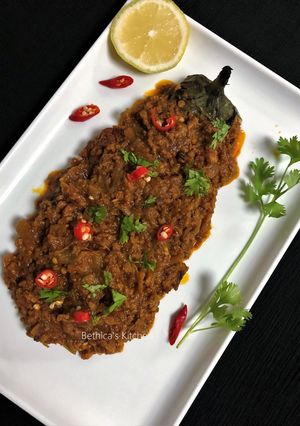 A picture of Keema Baingan Bharta.