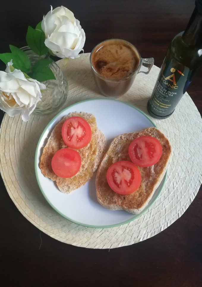 Una foto de Desayuno andaluz