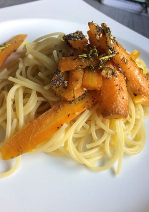 Une photo de Carottes au curry, miel et Thym
