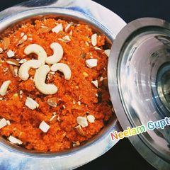 A picture of Carrot halwa.