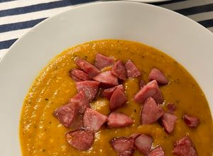Foto de Sopa/creme de abóbora com alho assados