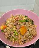 ข้าวผัดแหนม