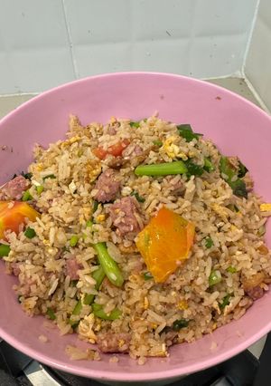 รูปของ ข้าวผัดแหนม