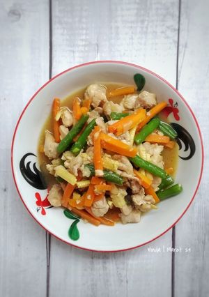Foto resep Tumis Ayam & Sayur Saus Teriyaki