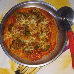 A picture of Cheesy Veg Pizza.