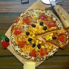 A picture of Veggie pizza.
