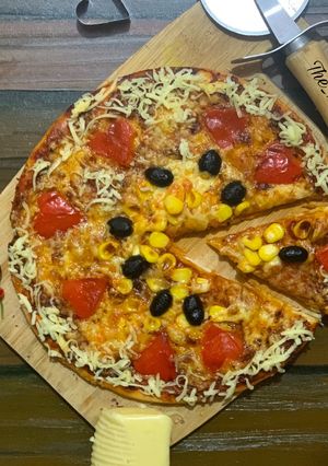 A picture of Veggie pizza.
